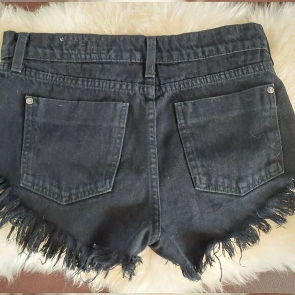 Pistola Destroyed Distressed Frayed Black Short Shorts size Medium - Picture 7 of 7